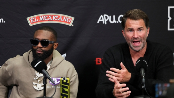 ENNIS - ORTIZ 22 LUTEGO? EDDIE HEARN KOMENTUJE