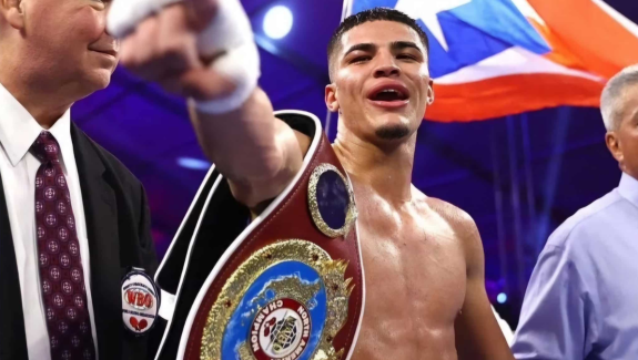 ZAYAS - PEREZ O PAS WBO 26 LIPCA