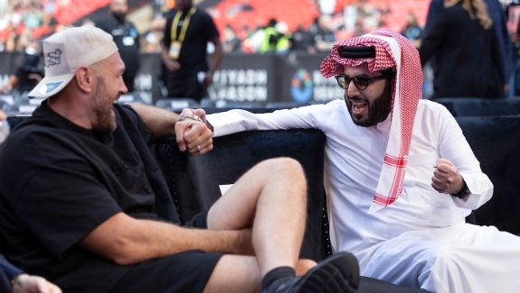 HEARN DO FURY'EGO: ZDECYDUJ I WYBAW NAS Z TEGO NIESZCZĘŚCIA!