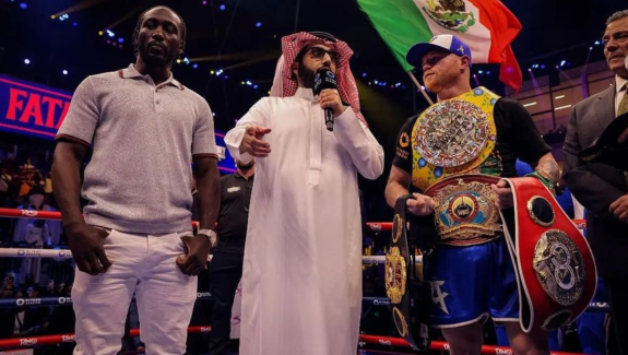 CANELO - CRAWFORD: W KOŃCU POTWIERDZONO SZCZEGÓŁY