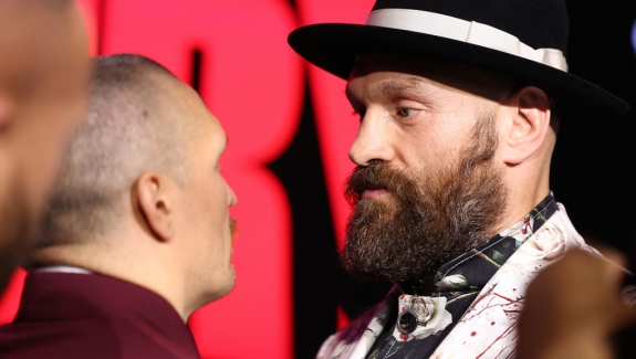 FURY OGŁASZA TRYLOGIĘ Z USYKIEM - KWIECIEŃ, WEMBLEY