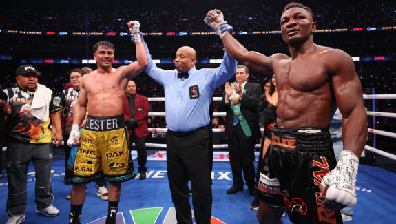 WBC NAKAZUJE REWANŻ MBILLI - MARTINEZ O PAS INTERIM
