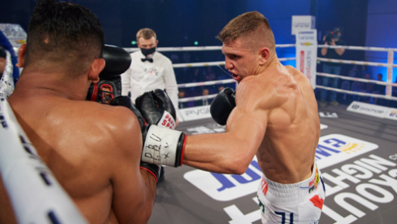 CZERKASZYN WYGRYWA PRZED CZASEM W MEKSYKU