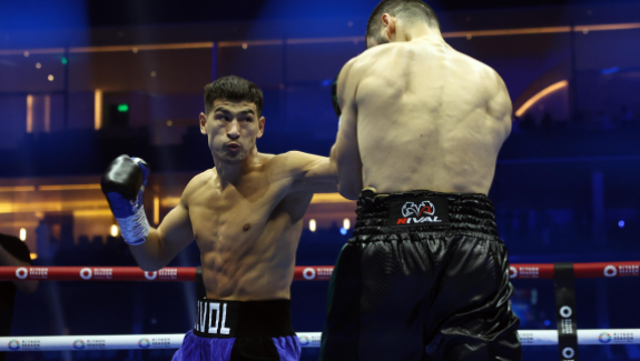 BIWOŁ WRÓCI WIOSNĄ, TRYLOGIA Z BETERBIJEWEM POCZEKA