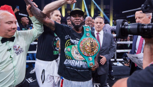 ADAMES NIE ZABOKSUJE W NOWYM JORKU, WALKA O PAS WBC ODWOŁANA 