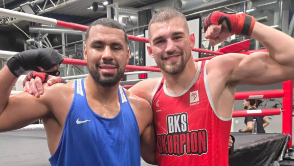 KBN 44: BEREŹNICKI SPARUJE W NORWEGII