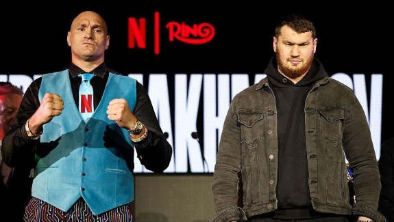 FURY BEZ TRENERA PRZED WALKĄ Z MACHMUDOWEM