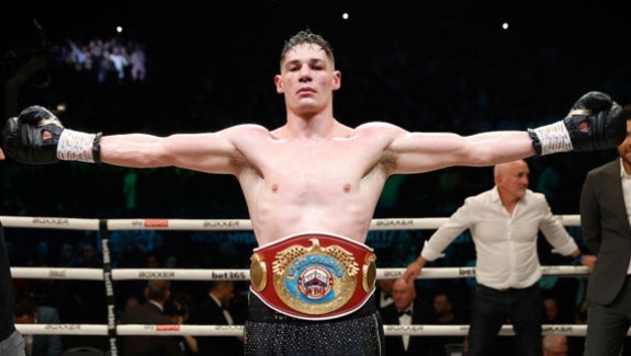 BILLAM-SMITH PODPISAŁ KONTRAKT Z ZUFFA