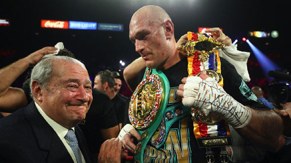 Arum: Fury ubija sparingpartnerów, przylatuje w sobotę